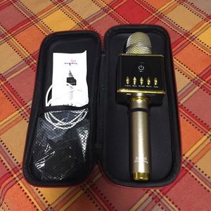 Karaoking for your smart phone!